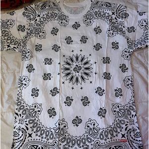 Supreme bandana T-shirt new